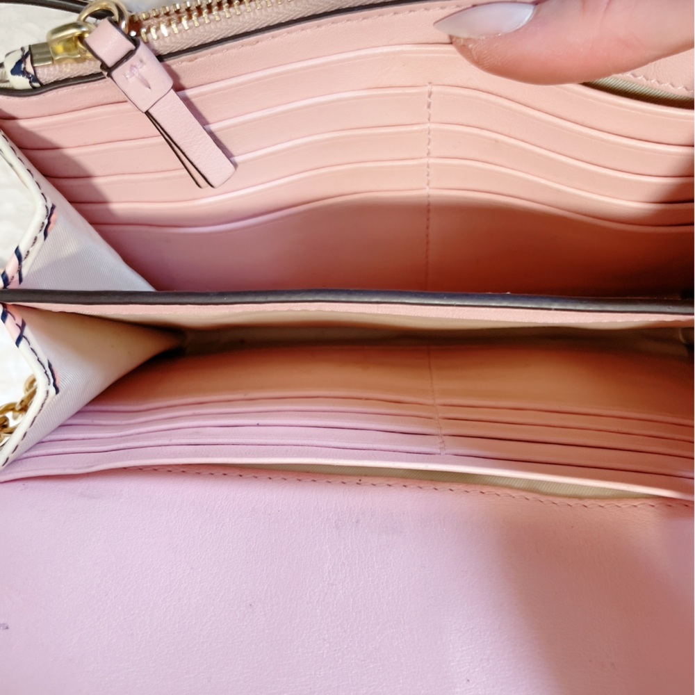 Floral Cream and Pink Chain-Strap Crossbody Bag - Picture 12 of 12